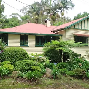 Rosella's On Guest house