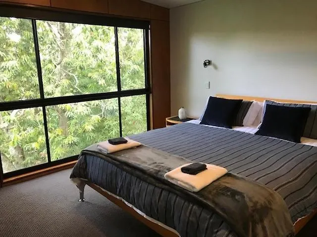 Holiday home Springbrook25 Pet Friendly House Villa